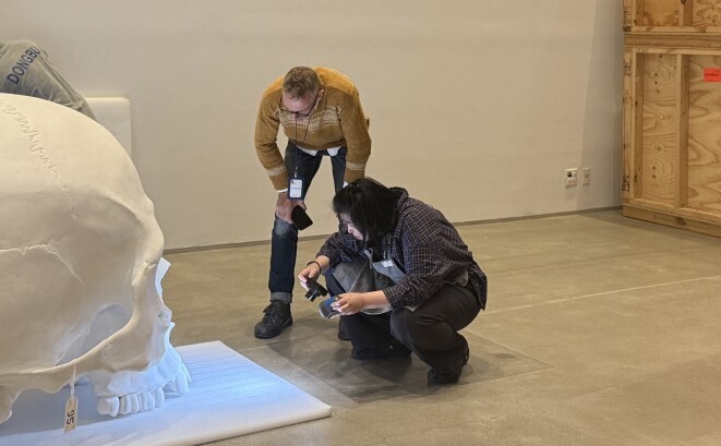 청년 미술품 보존 전문가 직접 육성